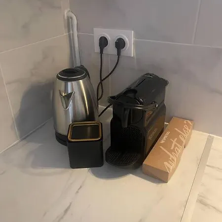 Apartment Mira - Sublime Close To Train Station *
