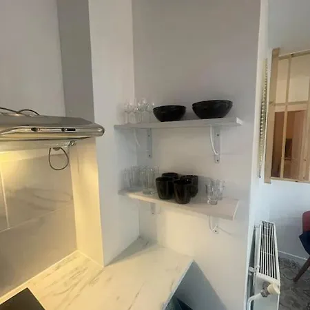 Apartment Mira - Sublime Close To Train Station *